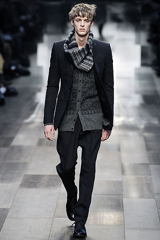 Burberry Prorsum / - 2009-2010